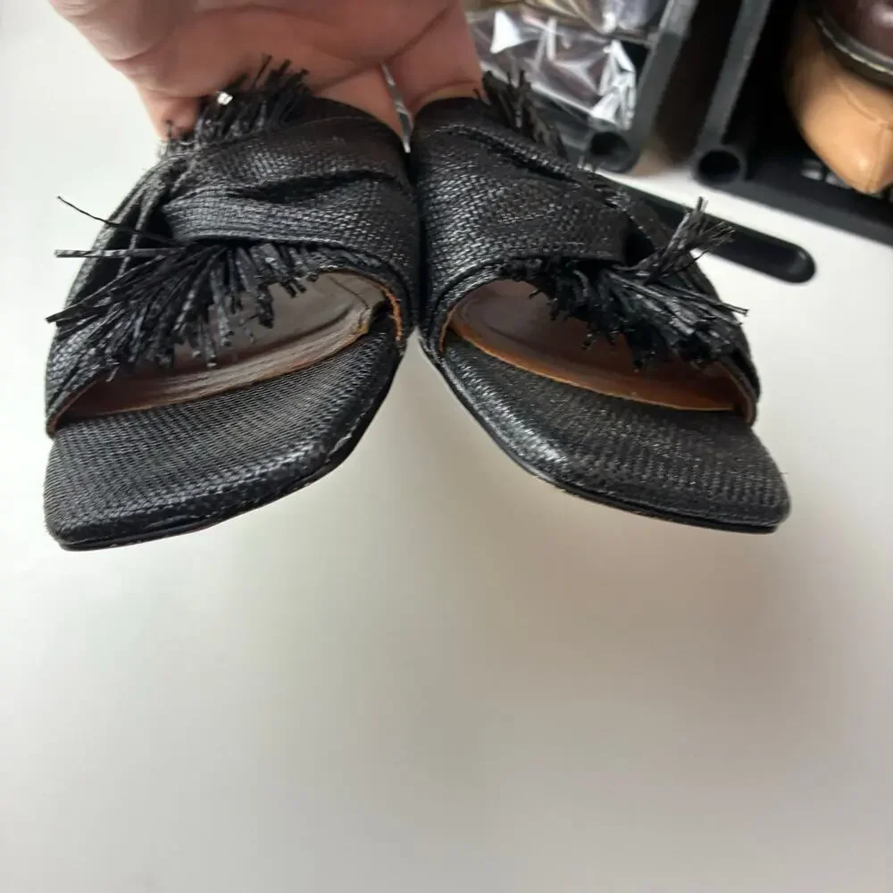 Bibi Lou Anthropologie Black Woven Slides Womens Size EU 37/US 7 Twist Fringe